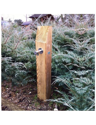 Fontaine à eau bois